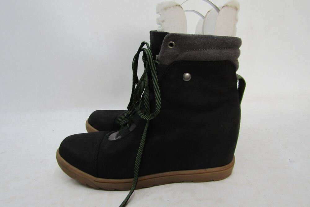 Forsake Womens Size 7 M Black Leather Lace Up Ankle Fashion Boots Bootie
